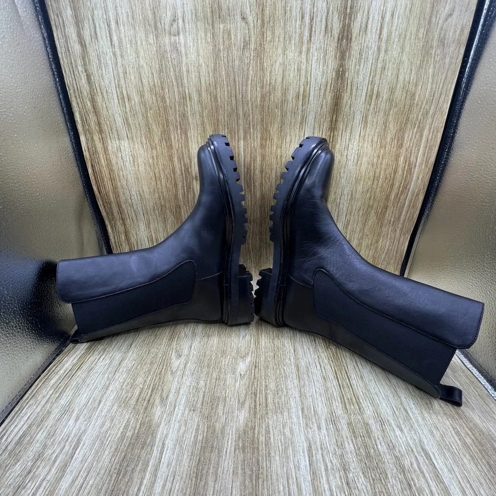 Tory Burch Benton Pull On Chelsea Boots Women's 9.5‎ Black Leather Tall Platform